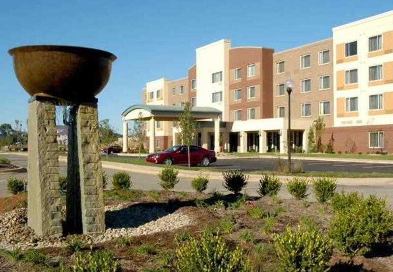 Courtyard Louisville Northeast מראה חיצוני תמונה