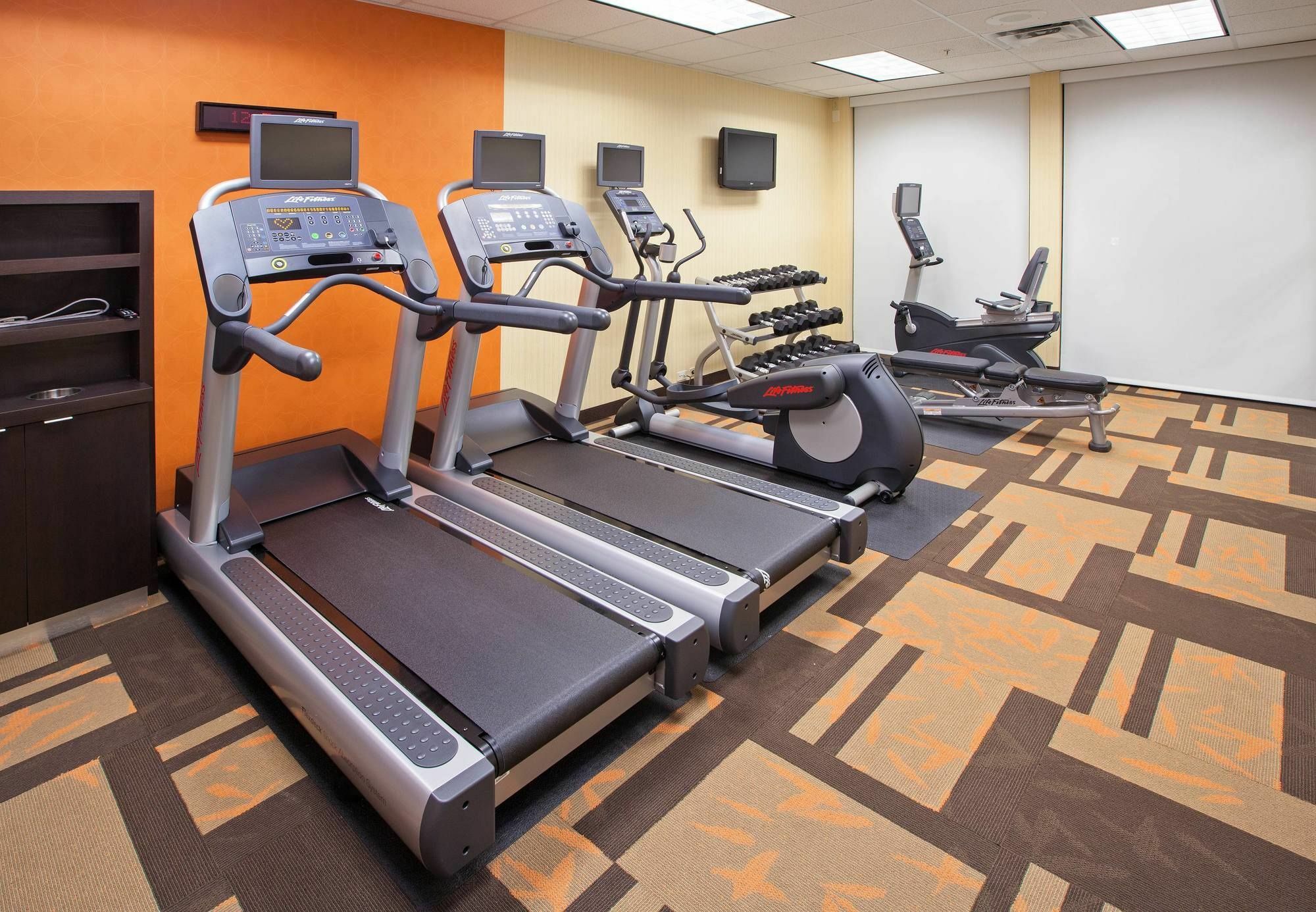 Courtyard Louisville Northeast מראה חיצוני תמונה
